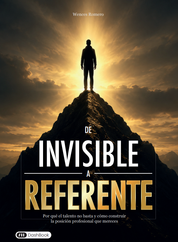 Portada del libro De Invisible a Referente, de Wences Romero